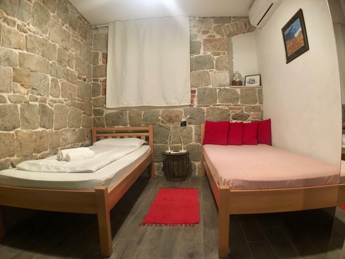 Apartament Plaza Stone *
